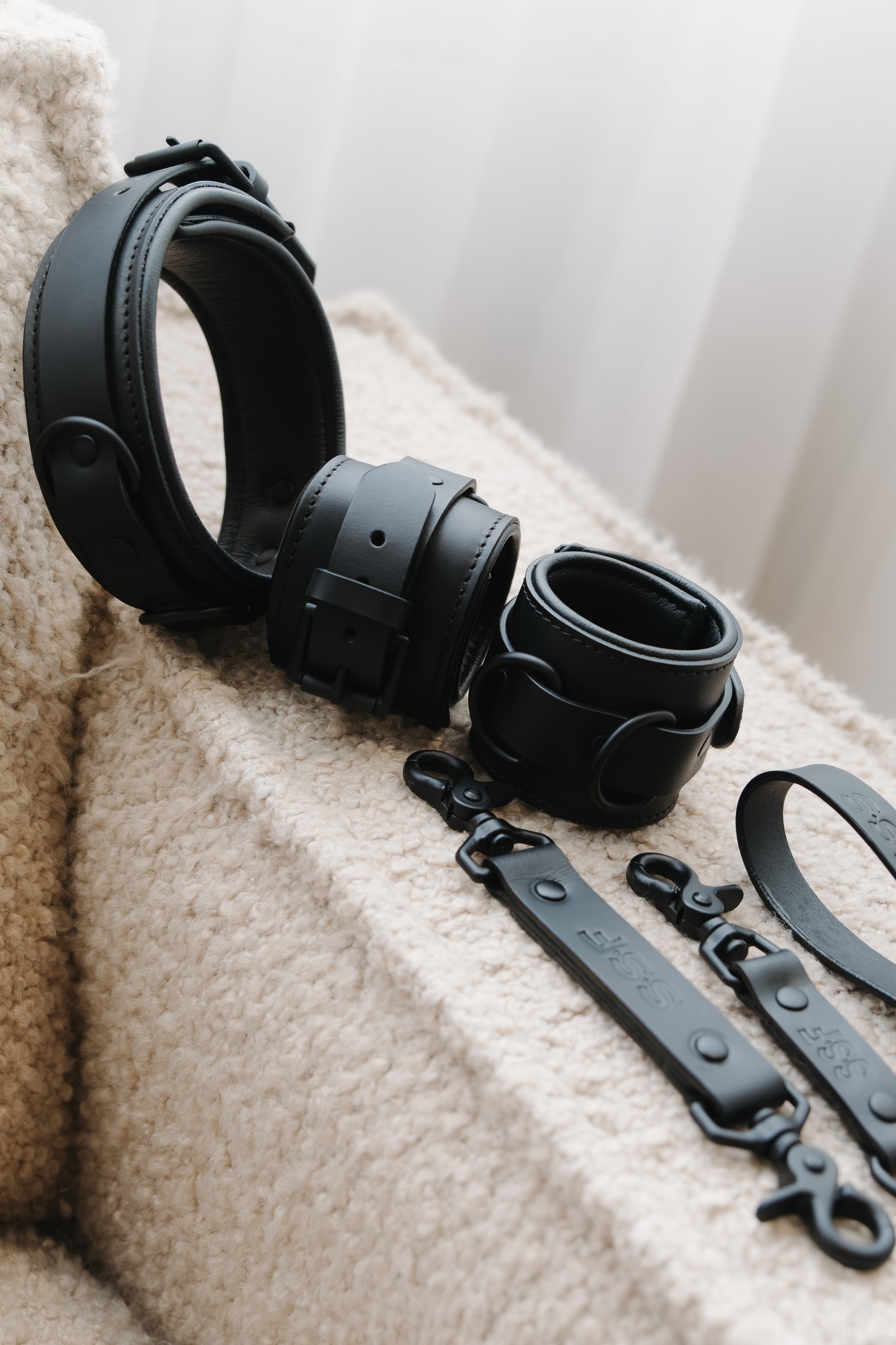 Signature Series Handcuffs